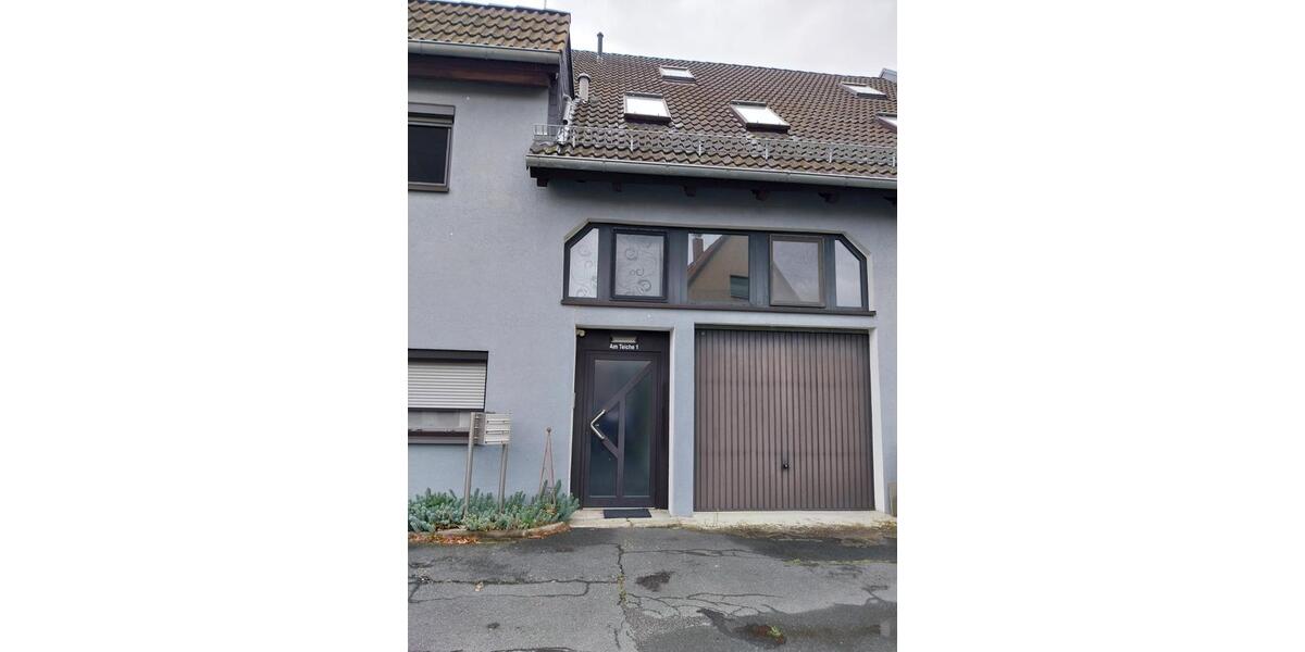 EBK, modern sehr schön renoviert, EG, von privat 3 zimmer