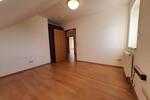 Dachgeschoßwohnung Bad Kissingen - 4 Zimmer, 122 m&sup2;, 970&euro; | Angebot:26233588