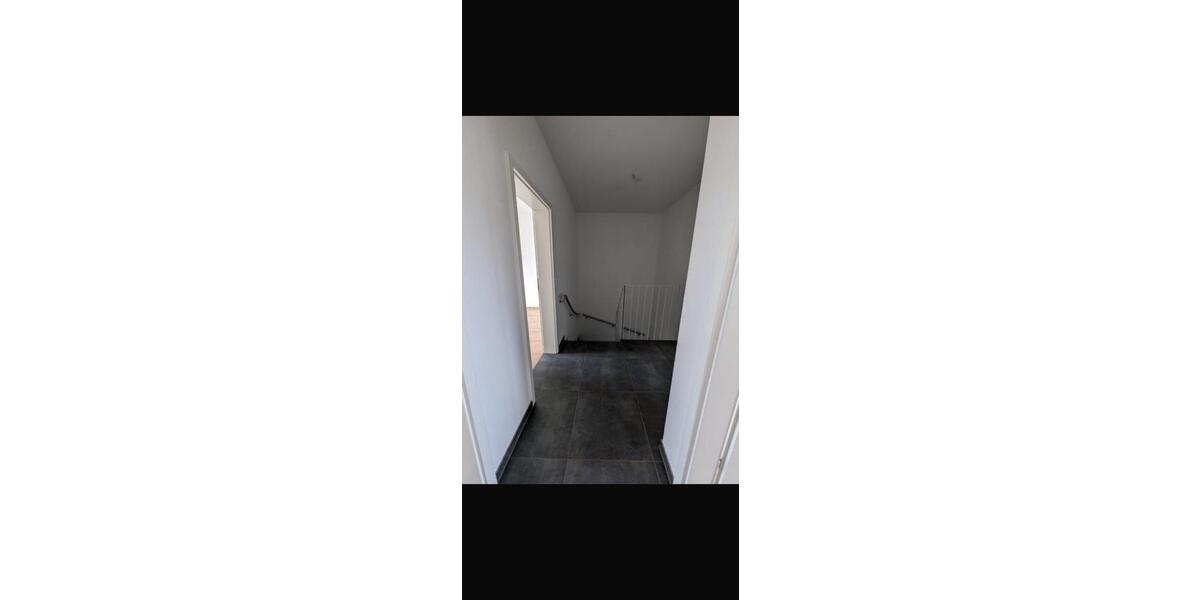 Reihenhaus Delitzsch - 4 Zimmer, 102 m&sup2;, 1.650&euro; | Angebot:25056173