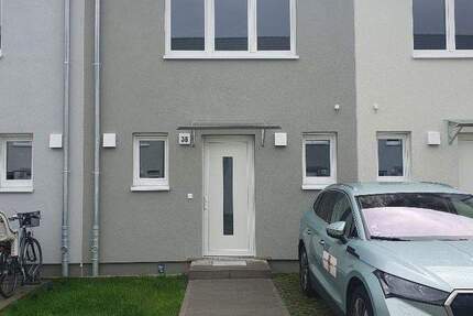 Familienfreundliches Reihenhaus mit 5 Zimmern südwestlich von Berlin in Zossen 5 zimmer