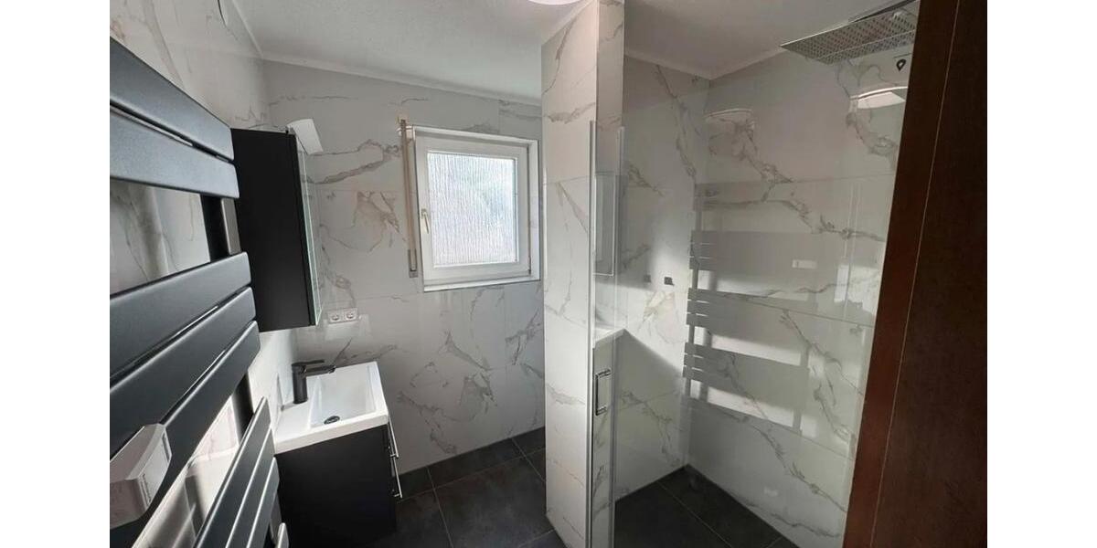 Etagenwohnung Fellbach Oeffingen - 3 Zimmer, 71 m&sup2;, 1.200&euro; | Angebot:24838121