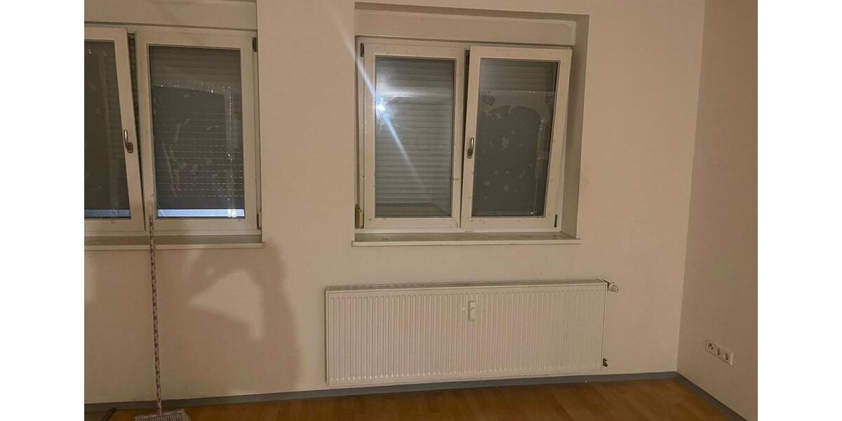 Erdgeschoßwohnung Kaiserslautern - 1 Zimmer, 50 m&sup2;, 600&euro; | Angebot:24677643