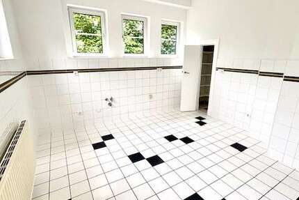 Haus zum Mieten in Bad Saarow-Pieskow 1.300 € 100 m²