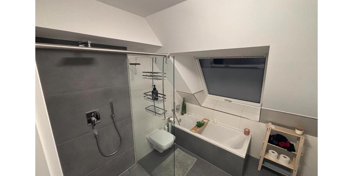 Wohnen auf Zeit Bad Salzuflen - 2 Zimmer, 79 m&sup2;, 2.600&euro; | Angebot:26479329