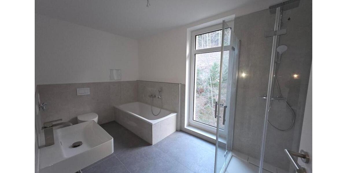 Etagenwohnung Elgersburg - 3 Zimmer, 104 m&sup2;, 1.090&euro; | Angebot:24816436