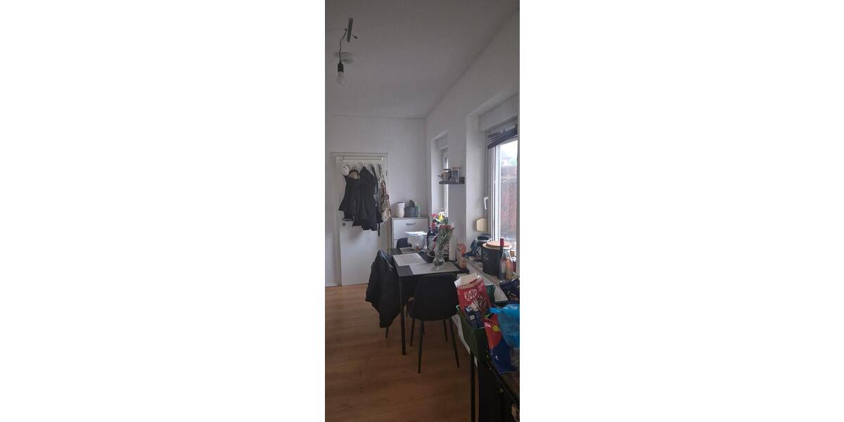 Etagenwohnung Bernburg (Saale) - 1 Zimmer, 43 m&sup2;, 400&euro; | Angebot:26610383
