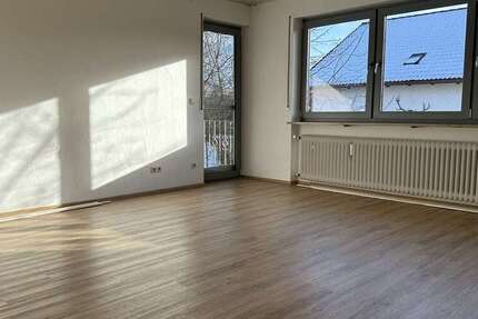 Wohnung Denkendorf - 4 Zimmer, 103 m&sup2;, 950&euro; | Angebot:24789655