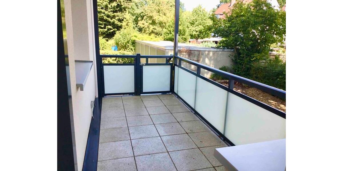 Schicke 3,5-Zimmer-Wohnung mit Balkon und Garten 3 zimmer
