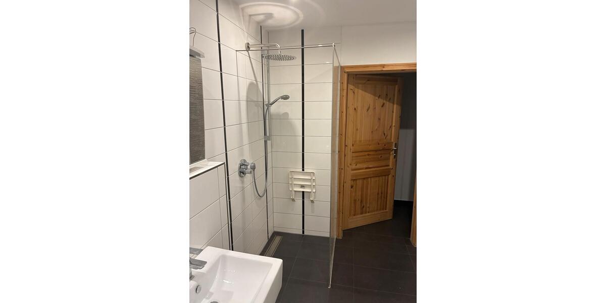 Erdgeschoßwohnung Zeulenroda-Triebes Triebes - 2 Zimmer, 56 m&sup2;, 500&euro; | Angebot:25637375