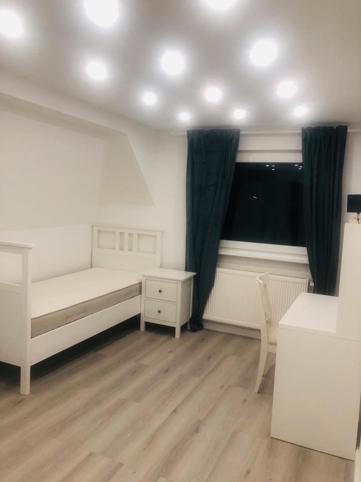 Gemütliches Frauen WG Zimmer Frei ab sofort !