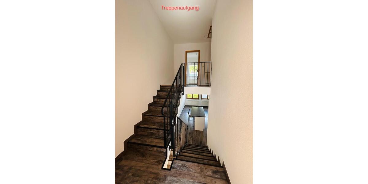 Maisonettenwohnung Hohenstein-Ernstthal Ernstthal - 3 Zimmer, 107 m&sup2;, 800&euro; | Angebot:26578298