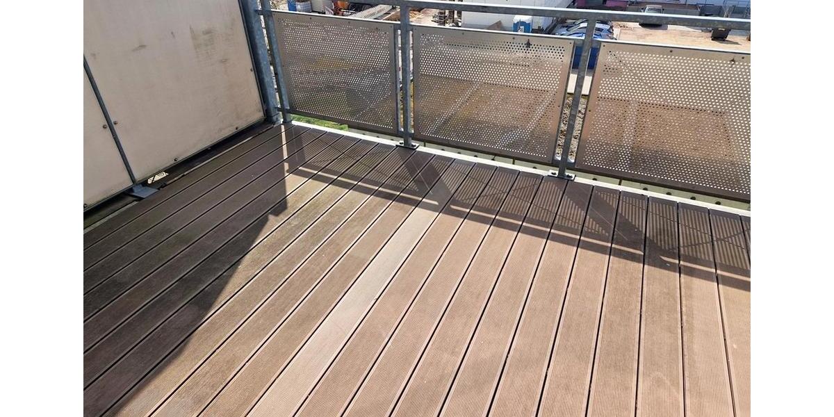 Dachgeschoßwohnung Merseburg - 2 Zimmer, 67 m&sup2;, 530&euro; | Angebot:26236506