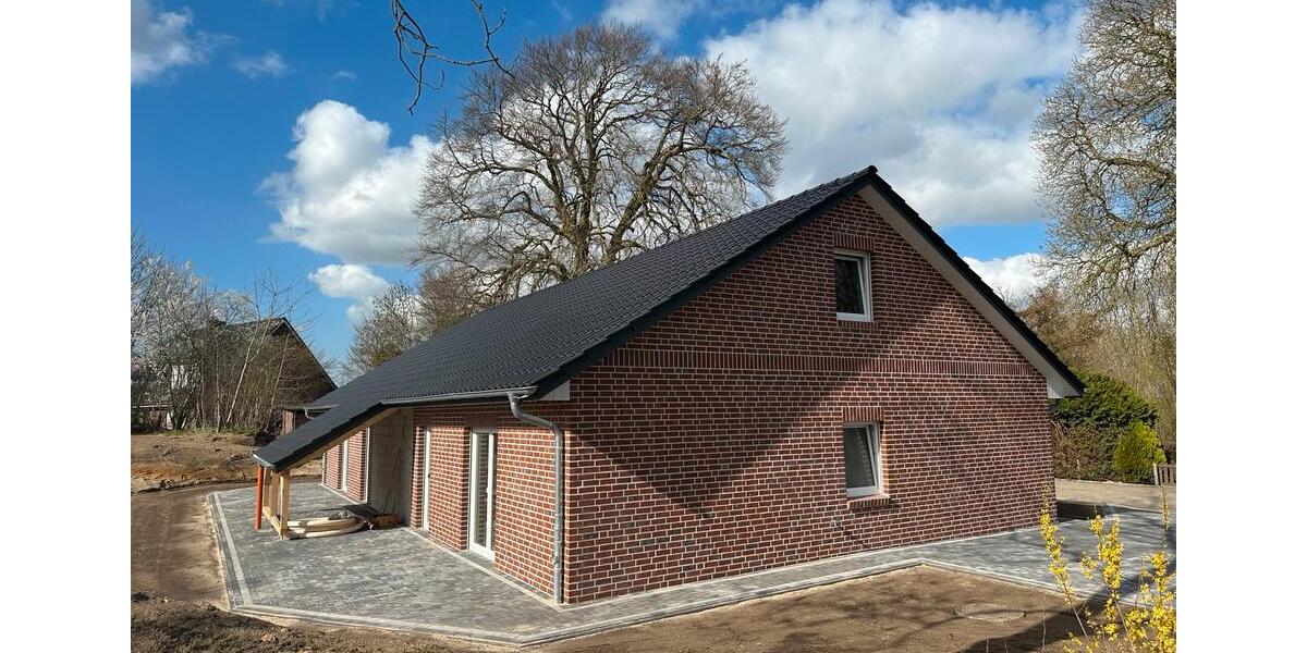 Doppelhaushälfte Hemmoor - 5 Zimmer, 120 m&sup2;, 1.450&euro; | Angebot:25173005