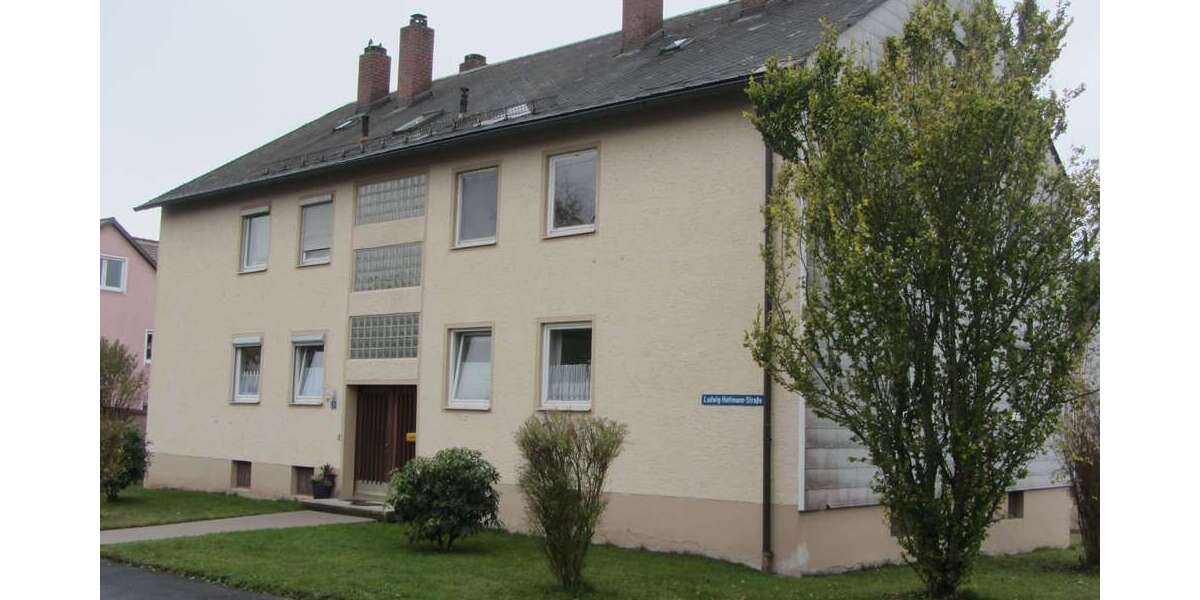 Etagenwohnung Waldershof - 3 Zimmer, 71 m&sup2;, 329&euro; | Angebot:24976151