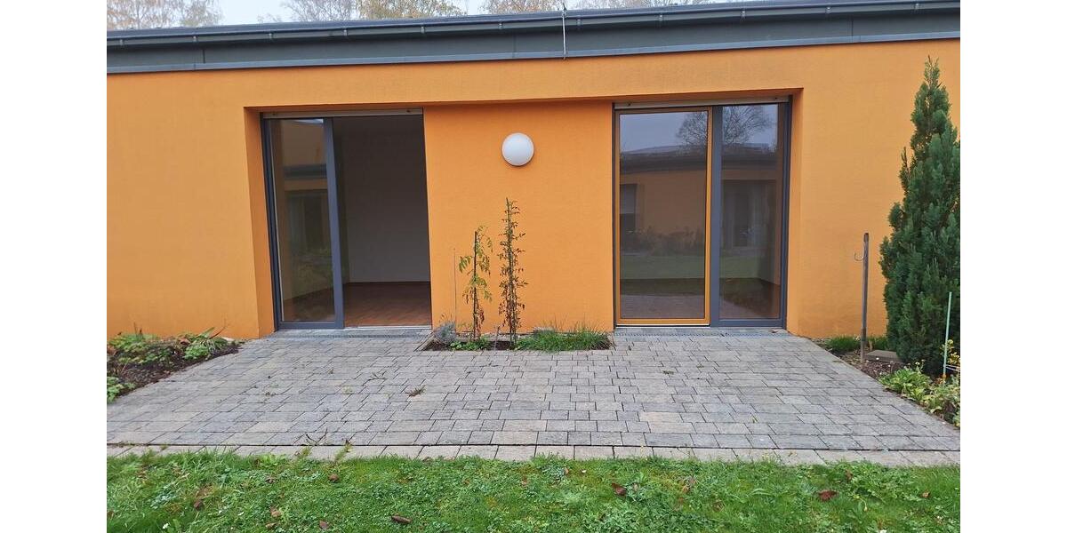 Erdgeschoßwohnung Kahla - 2 Zimmer, 45 m&sup2;, 370&euro; | Angebot:26566136