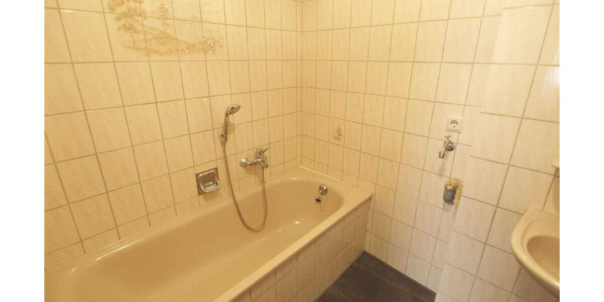 Etagenwohnung Frankenberg - 2 Zimmer, 54 m&sup2;, 335&euro; | Angebot:25741251