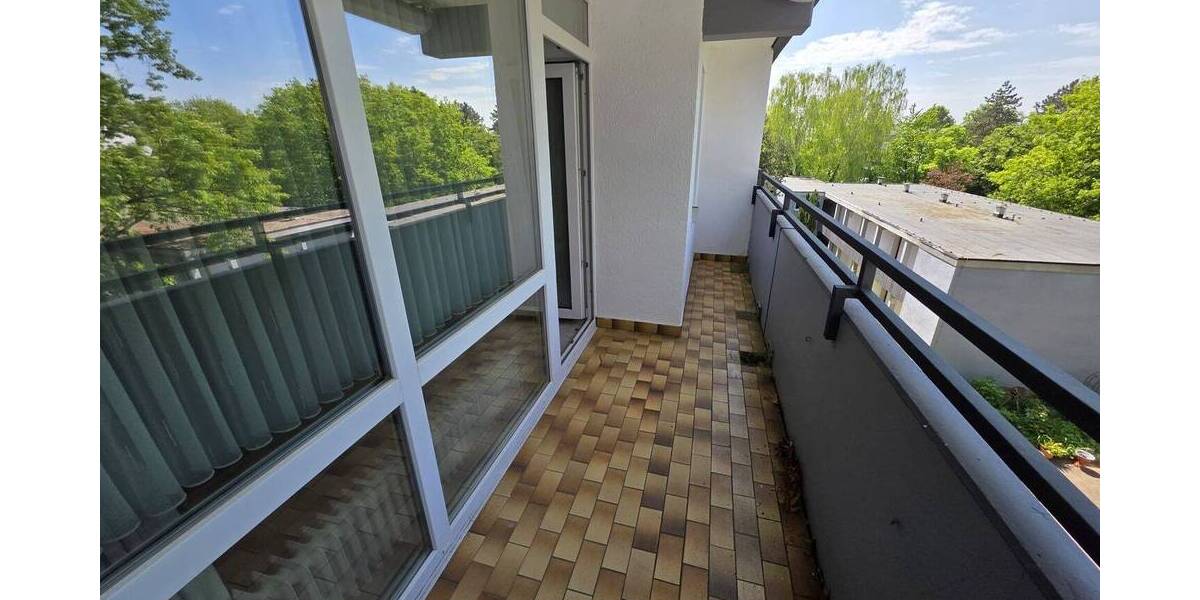 Etagenwohnung Saarbrücken - Rastpfuhl Malstatt - 3 Zimmer, 86 m&sup2;, 830&euro; | Angebot:26540240