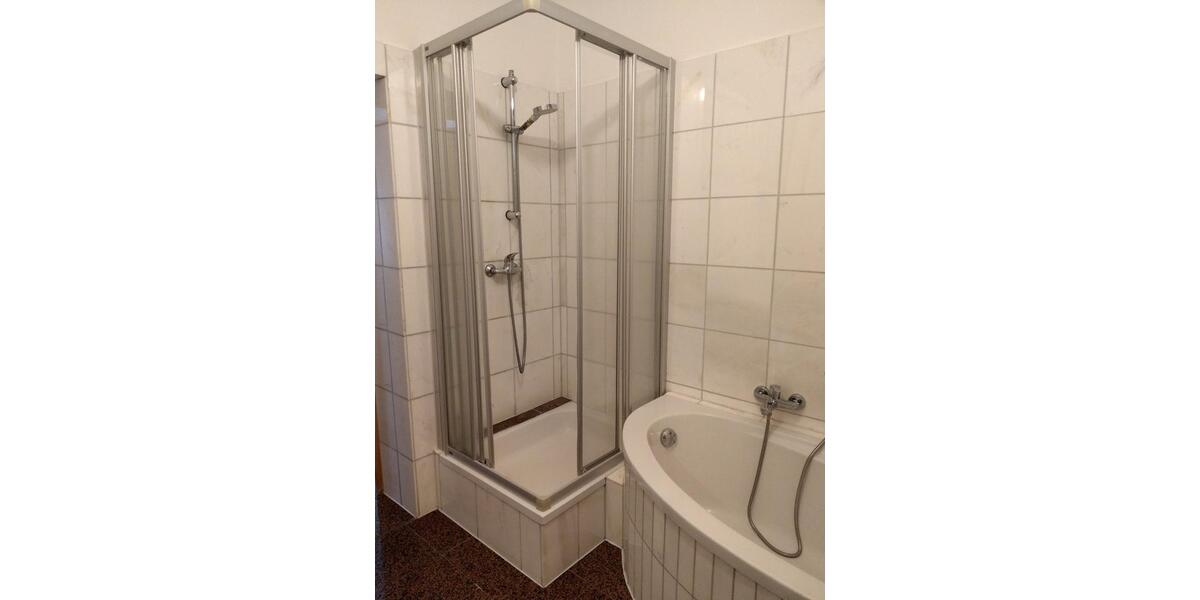 Erdgeschoßwohnung Bad Liebenwerda - 2 Zimmer, 60 m&sup2;, 325&euro; | Angebot:26561509