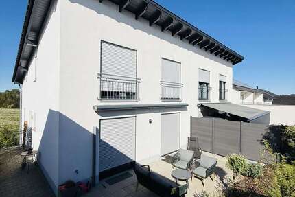 Haus Eggenfelden - 4 Zimmer, 139 m&sup2;, 1.310&euro; | Angebot:27285105
