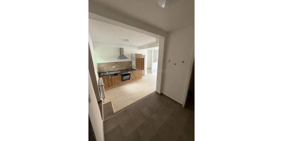 Erdgeschoßwohnung Windischeschenbach - 3 Zimmer, 60 m&sup2;, 535&euro; | Angebot:25869146