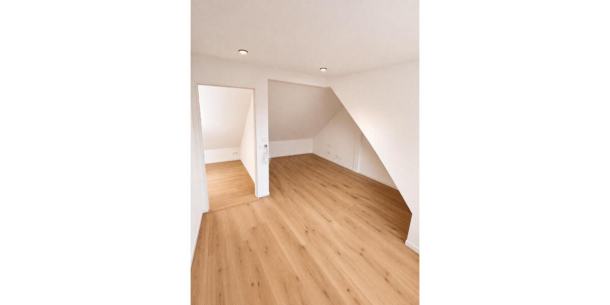 Dachgeschoßwohnung Ahnatal - 2 Zimmer, 50 m&sup2;, 600&euro; | Angebot:26250151