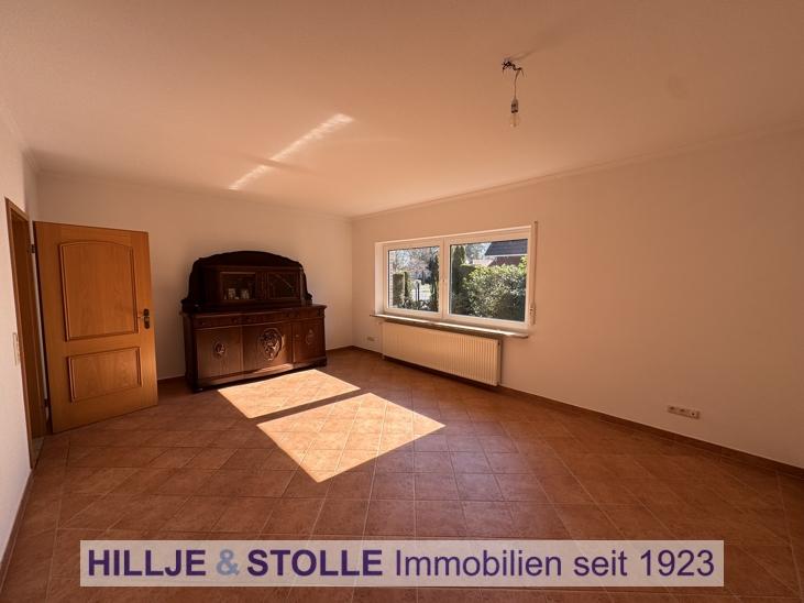 Einfamilienhaus Rastede - 6 Zimmer, 157 m&sup2;, 1.500&euro; | Angebot:25918933