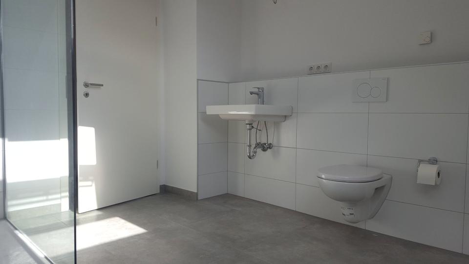 Dachgeschoßwohnung Völklingen - 2.5 Zimmer, 104 m&sup2;, 750&euro; | Angebot:26652037