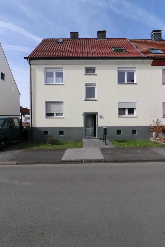 Modernisierte 4-Zimmer Wohnung in ruhiger und zentraler Lage zimmer