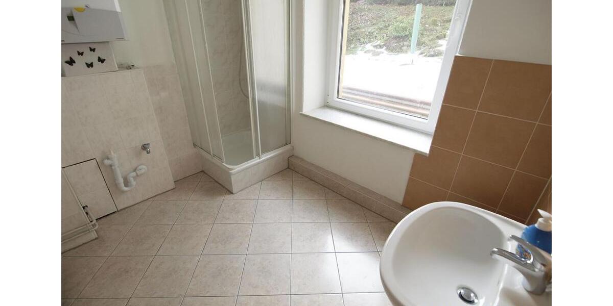 Erdgeschoßwohnung Mittweida - 2 Zimmer, 48 m&sup2;, 280&euro; | Angebot:25976358