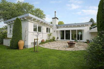 Berg am Starnberger See | Lichtdurchfluteter Bungalow mit uneinsehbarem Garten 4 zimmer