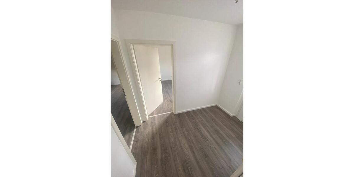 Einfamilienhaus Westerstede - 7 Zimmer, 140 m&sup2;, 1.450&euro; | Angebot:26700533