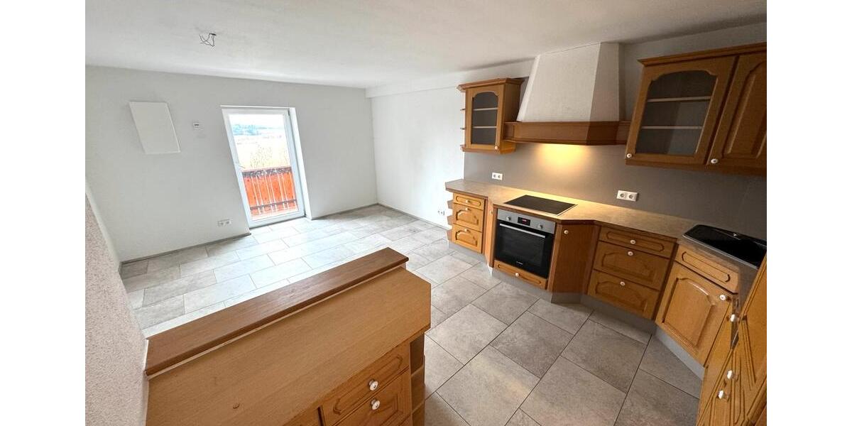 Etagenwohnung Anger - 3 Zimmer, 120 m&sup2;, 1.175&euro; | Angebot:25017938