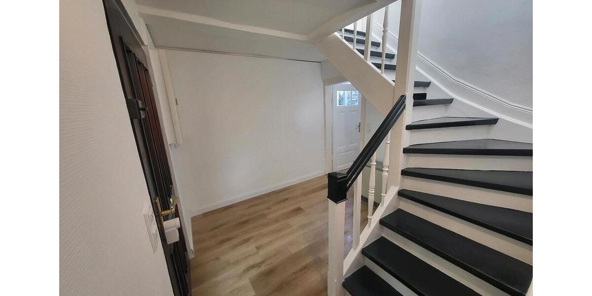 Einfamilienhaus Kassel Niederzwehren - 4 Zimmer, 72 m&sup2;, 790&euro; | Angebot:25239179