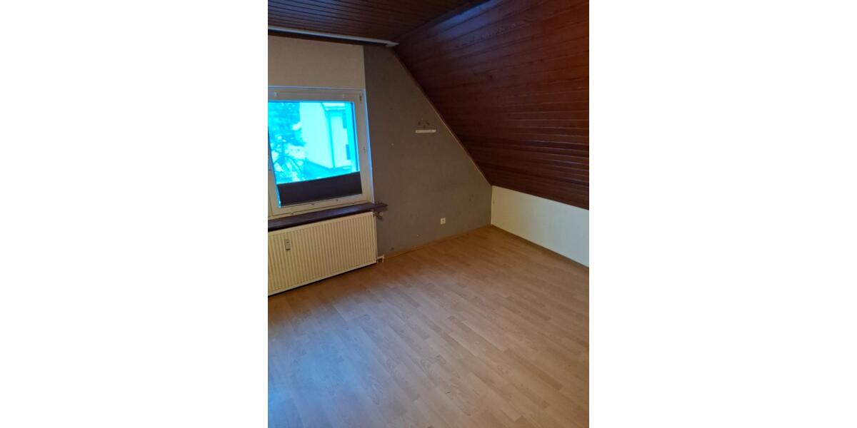 Etagenwohnung Guxhagen - 4 Zimmer, 105 m&sup2;, 700&euro; | Angebot:24681978