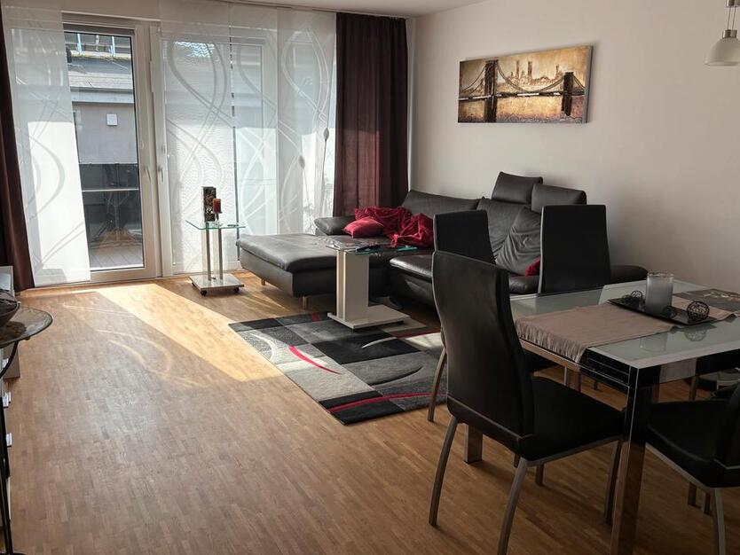Gemeinschafts-WG, 1 Zimmer, Küche, Bad, Terasse