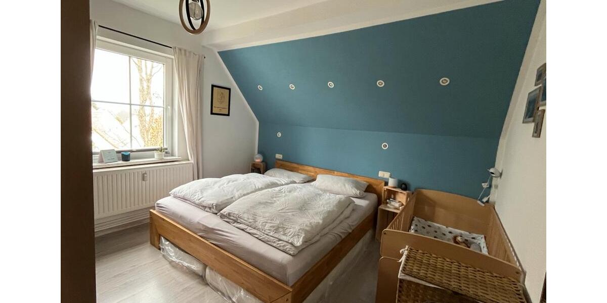 Dachgeschoßwohnung Görlitz Biesnitz - 3 Zimmer, 59 m&sup2;, 640&euro; | Angebot:25853167