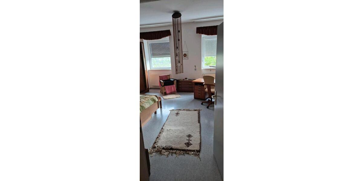 Etagenwohnung Herborn - 2 Zimmer, 110 m&sup2;, 600&euro; | Angebot:26605082