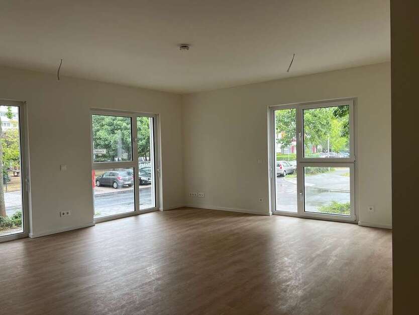 Wohnung zum Mieten in Berlin 1.400,12 € 82.36 m² 3 zimmer