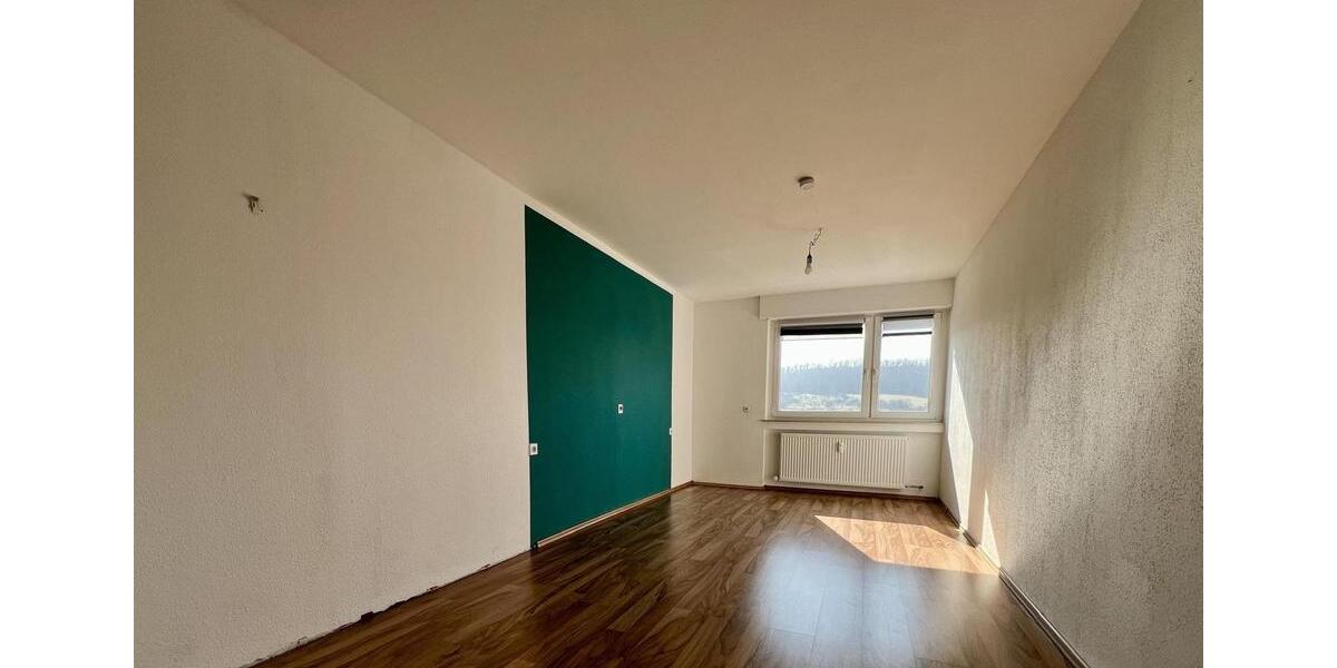 Helle 3,5-Zimmer-Wohnung mit Westbalkon und Garage 3.5 zimmer