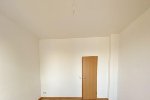 Etagenwohnung Reichenbach im Vogtland - 3 Zimmer, 81 m&sup2;, 490&euro; | Angebot:25054405