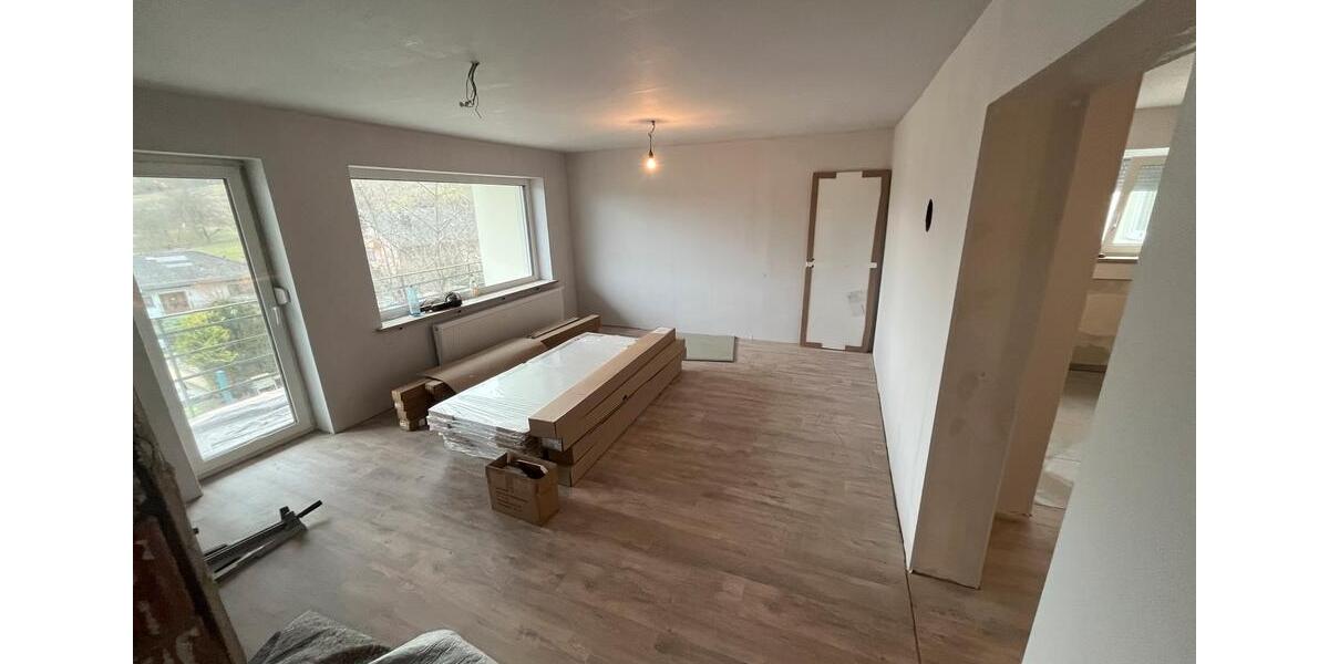 Erdgeschoßwohnung Boxberg - 5 Zimmer, 91 m&sup2;, 1.010&euro; | Angebot:25723178