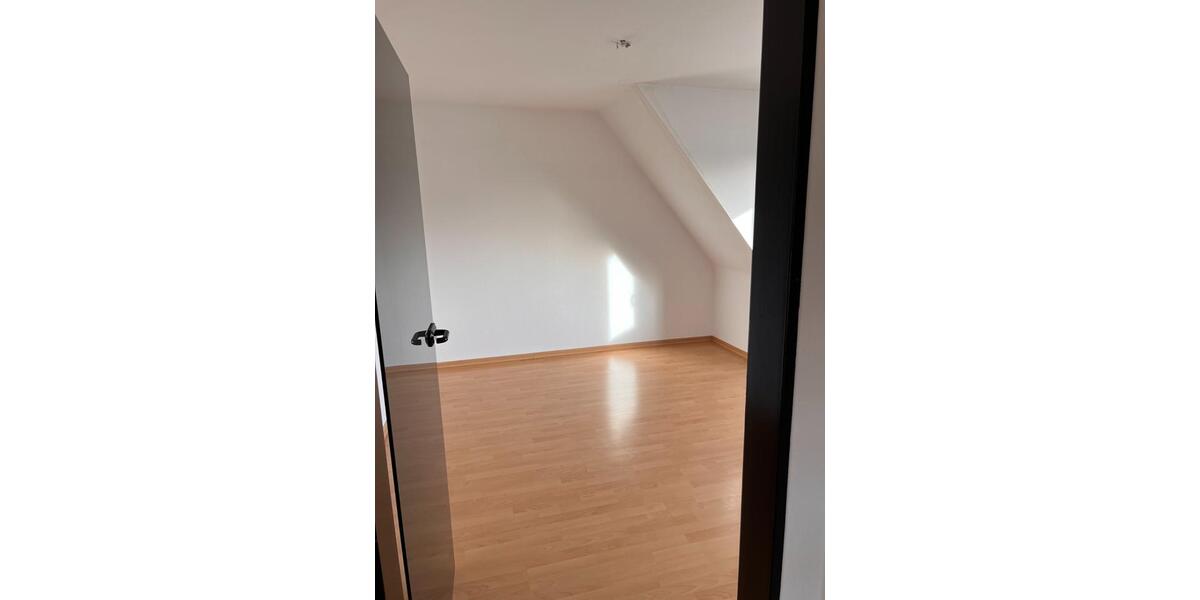 Dachgeschoßwohnung Haltern am See - 3 Zimmer, 107 m&sup2;, 1.100&euro; | Angebot:24552218