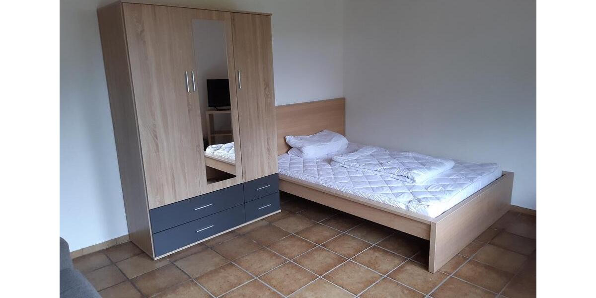 Wohnen auf Zeit Lingen (Ems) Damaschke - 1 Zimmer, 18 m&sup2;, 480&euro; | Angebot:26661733