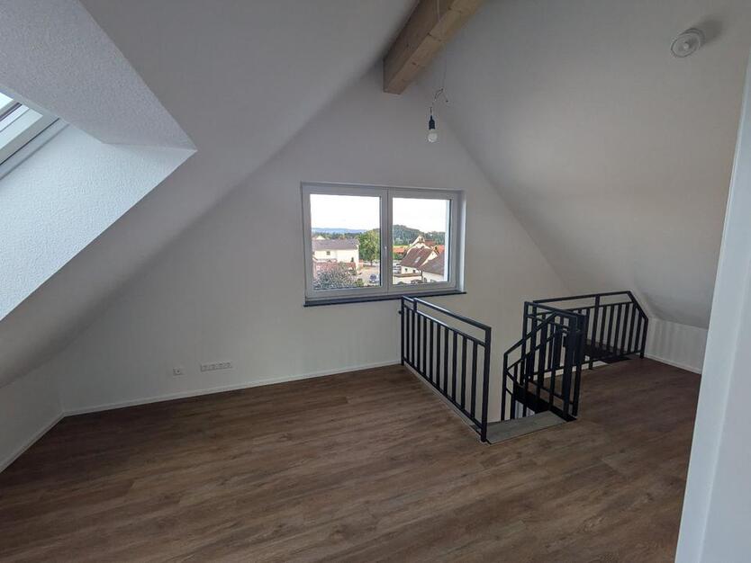 Schöne Neubau 4-Zimmerwohnung
