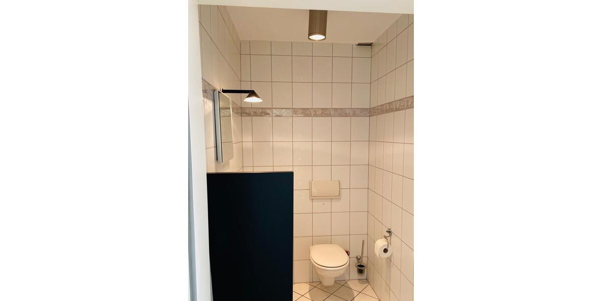 Dachgeschoßwohnung Arnsberg - 2 Zimmer, 95 m&sup2;, 1.100&euro; | Angebot:24355558