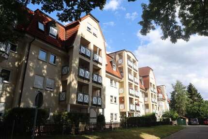 Wohnung Zwickau - 4 Zimmer, 90 m&sup2;, 610&euro; | Angebot:26750684