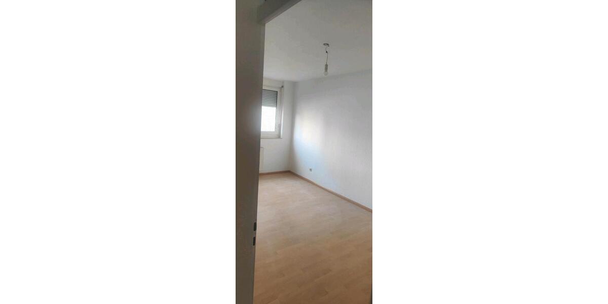 Wohnen auf Zeit Weil am Rhein - 3 Zimmer, 23 m&sup2;, 590&euro; | Angebot:25640767