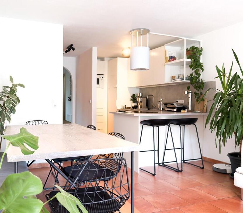 Stilvolle, vollmöblierte 3-Zimmer Maisonette - WG geeignet