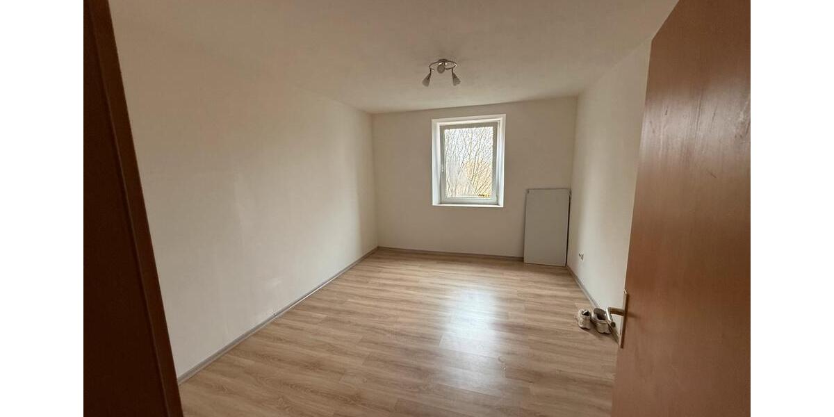 Erdgeschoßwohnung Schwarzenbach an der Saale Fletschenreuth - 2 Zimmer, 70 m&sup2;, 550&euro; | Angebot:26329460