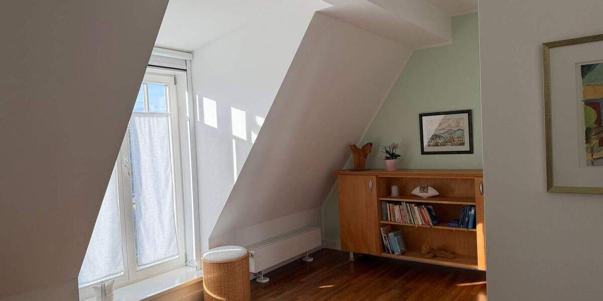 Etagenwohnung Osnabrück Westerberg - 4 Zimmer, 174 m&sup2;, 2.355&euro; | Angebot:24806672